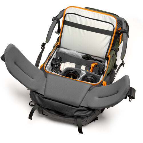 Lowepro PhotoSport PRO BP 55L AW III (Medium-Large)