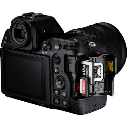 Nikon Z8 mirrorless camera with NIKKOR Z 24-120mm f/4 S lens kit