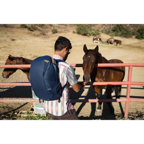 Peak Design Everyday Backpack Zip (20L, Midnight)