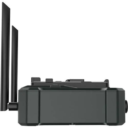 Hollyland Solidcom C1 Pro Hub Base Side View