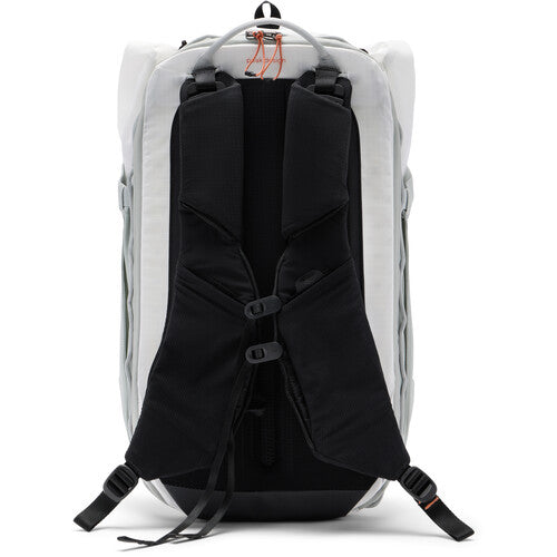 Peak Design Outdoor Backpack 25L Bags back view