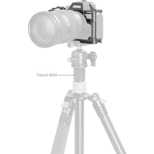 SmallRig Hybrid Modular Cage for Sony a7 IV side view