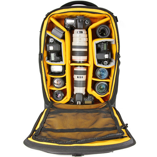 VANGUARD ALTA FLY 62T ROLLING CAMERA BAG middle view
