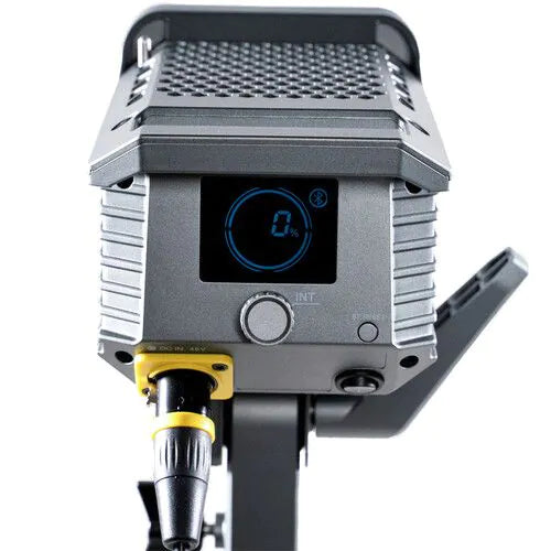 Aputure Amaran 100d LED Light Aputure