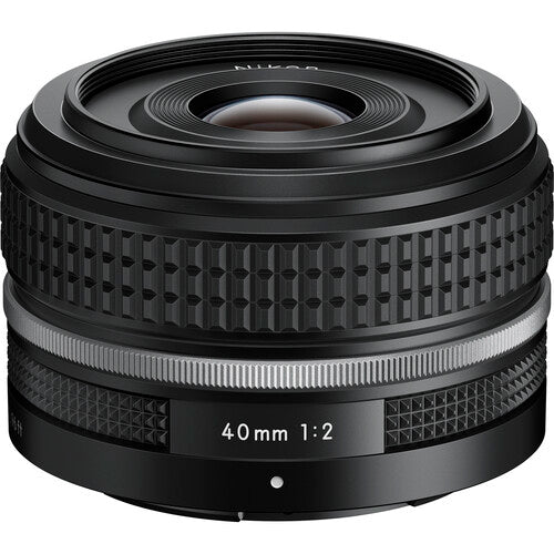 Nikon NIKKOR Z 40mm f2 SE compact prime lens retro design